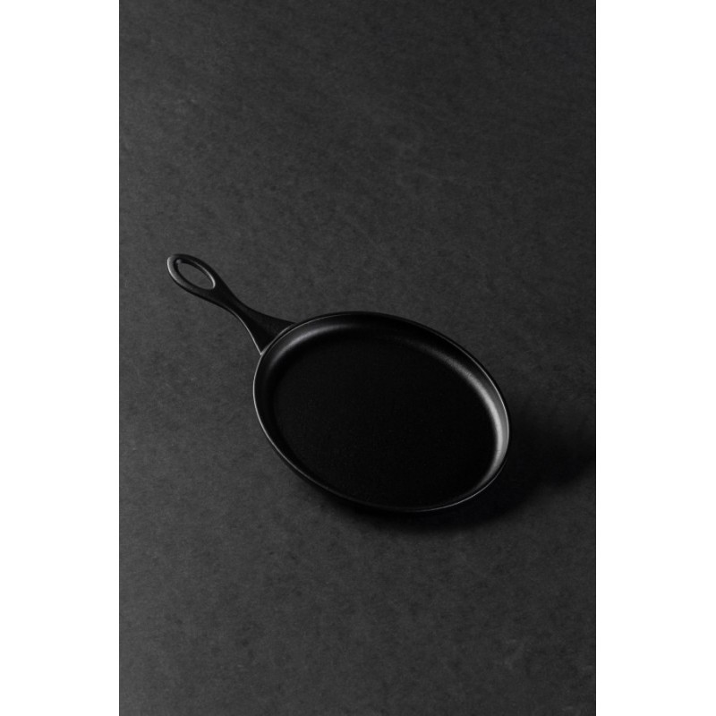 Cast iron pan oval Hosse, 18x25cm | Flat cast iron pan | Cast iron pan |